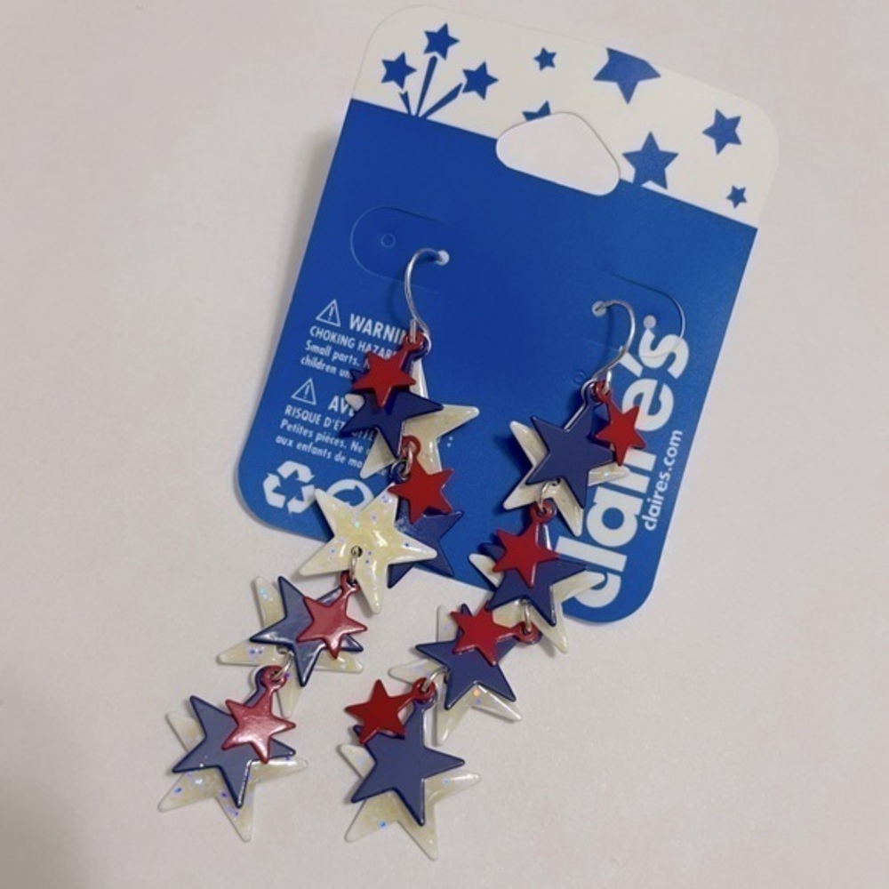 Claire’s Dangle/Drop White Fashion Earrings